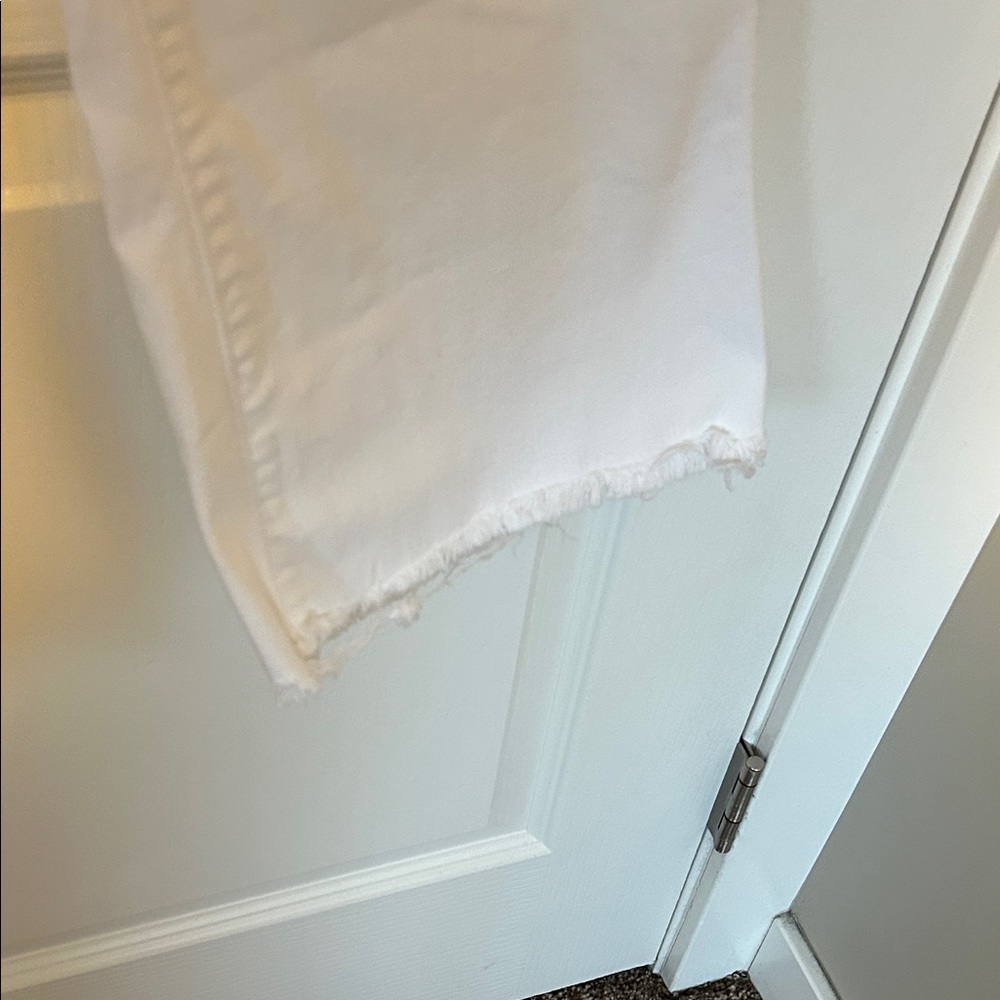 LOFT Women's White Kick Crop Jeans - Picture 3 of 4